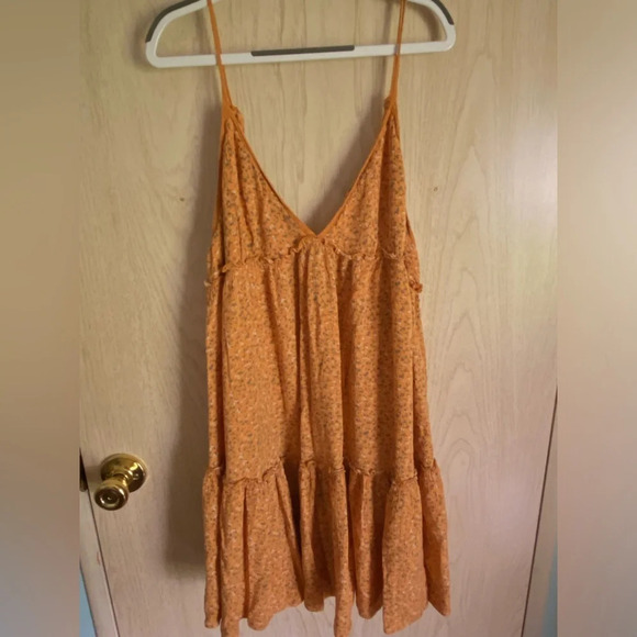 Wild Fable Flowy Tiered Babydoll Dress in Yellow Floral Sz M - Picture 1 of 10